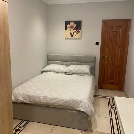 North London Studio Apartment Buitenkant foto